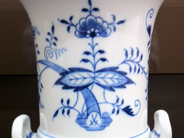 マイセン ブルーオニオン 花瓶 公式オンラインショップ | n33 Meissen