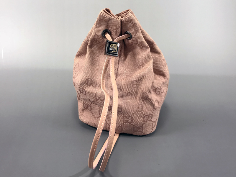 GUCCI（グッチ）GG柄 ワンショルダー巾着 バッグ GUCCI（グッチ） 極