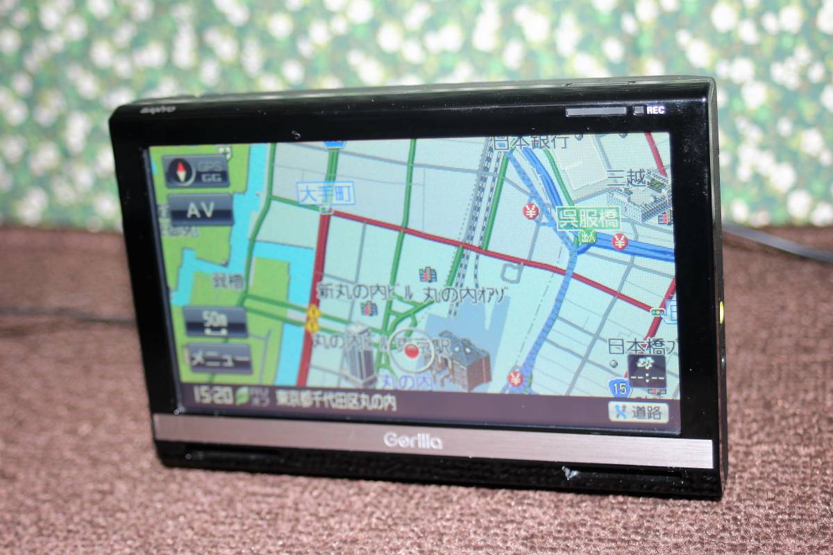 送料無料】三洋電機 ゴリラ ポータブルナビ NV-SD650FT （中古） 三洋