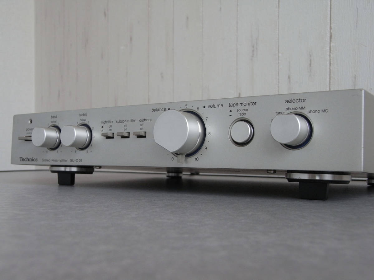 名機Technics テクニクス プリアンプ コントロール アンプ SU-C01