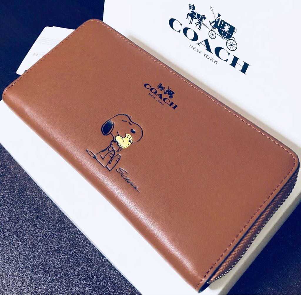 コーチ 長財布 新品正規品★希少レア ブラウン 茶色 財布 スヌーピー×COACH★人気ラウンドファスナー 本物【YKK製ファスナー】男女兼用