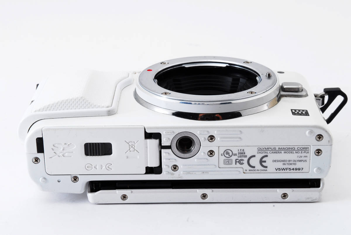 【バッテリー3個付き】OLYMPUS E-PL6 ボディ ミラーレス 動作確認済 1609☆ 美品 ☆ オリンパス OLYMPUS PEN Lite E-PL6 ボディ ミラーレス