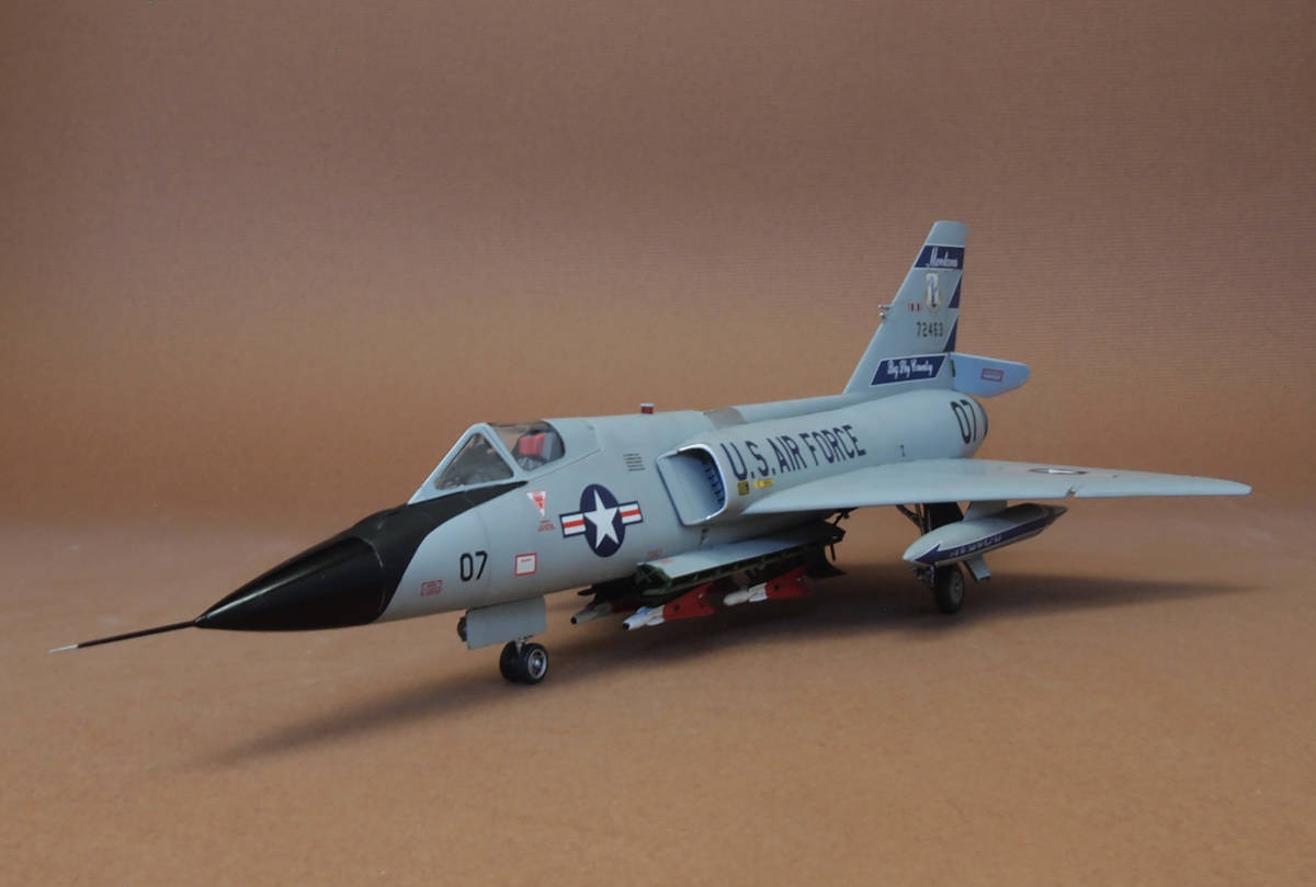モンモデル 1/72 コンベア F-106A デルタダート 　完成品