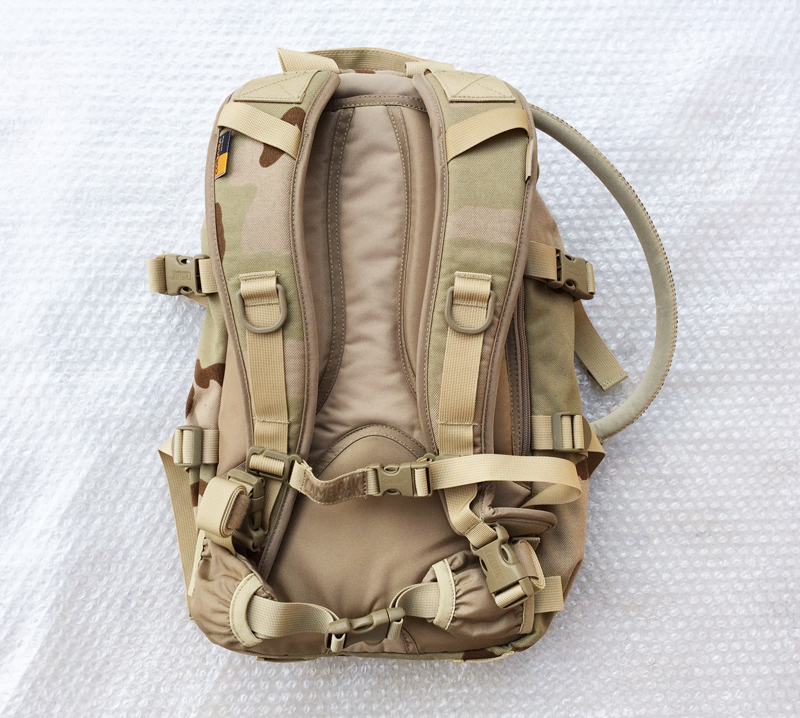 実物 米軍放出品 CAMELBAK H.A.W.G. ハイドレーション バックパック 3C 旧型 (seals devgru marsoc hawg 8e06