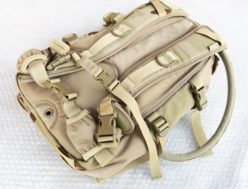 実物 米軍放出品 CAMELBAK H.A.W.G. ハイドレーション バックパック 3C 旧型 (seals devgru marsoc hawg 8e06