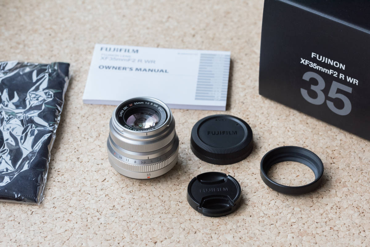 極上品 富士フイルム フジノンレンズ XF35mmF2 R WR シルバー FUJIFILM