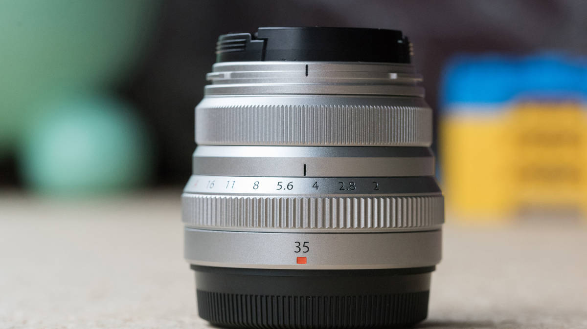 極上品 富士フイルム フジノンレンズ XF35mmF2 R WR シルバー FUJIFILM