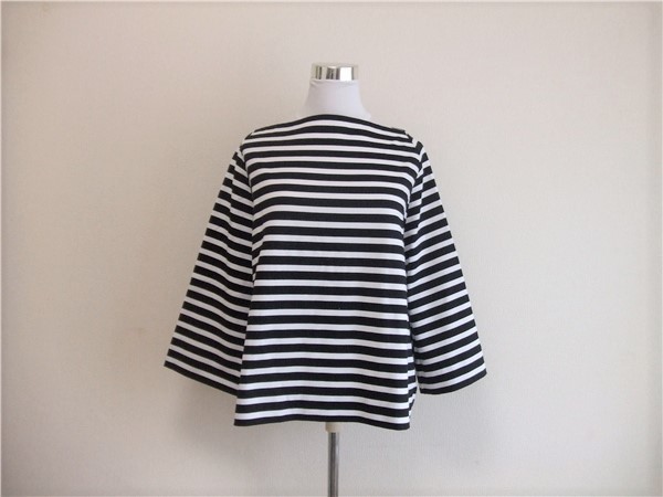 Traditional Weather Wear *トラディショナルウェザーウェア*未使用！新品同様*ボートネック*黒/白ボーダートップス