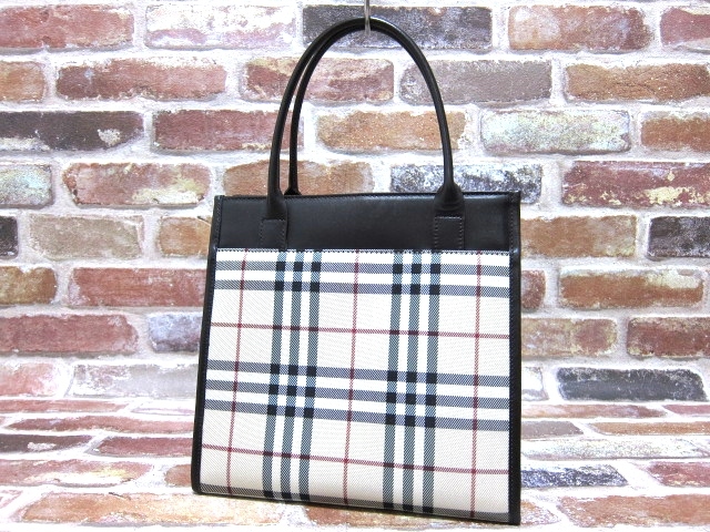 BURBERRYバーバリー ノバチェック柄 美品 BURBERRY バーバリー ノバ
