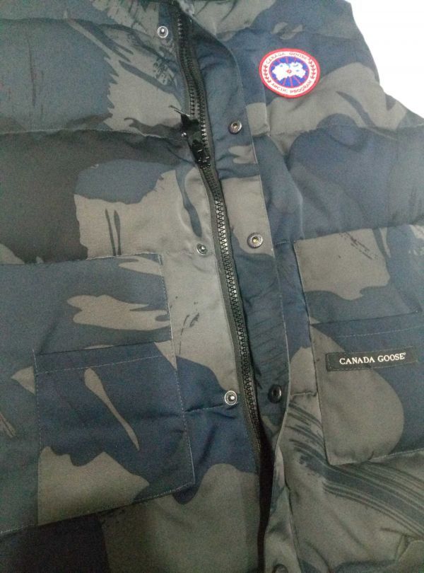 迷彩 カナダ グース CANADA GOOSE ダウンベスト Lサイズ メンズ CANADA