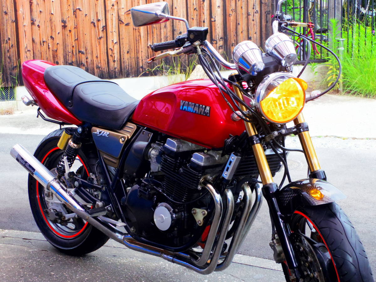 ☆XJR400R☆車検合格済みで予備検査付き☆快調！セル一発☆良音4-2-1 