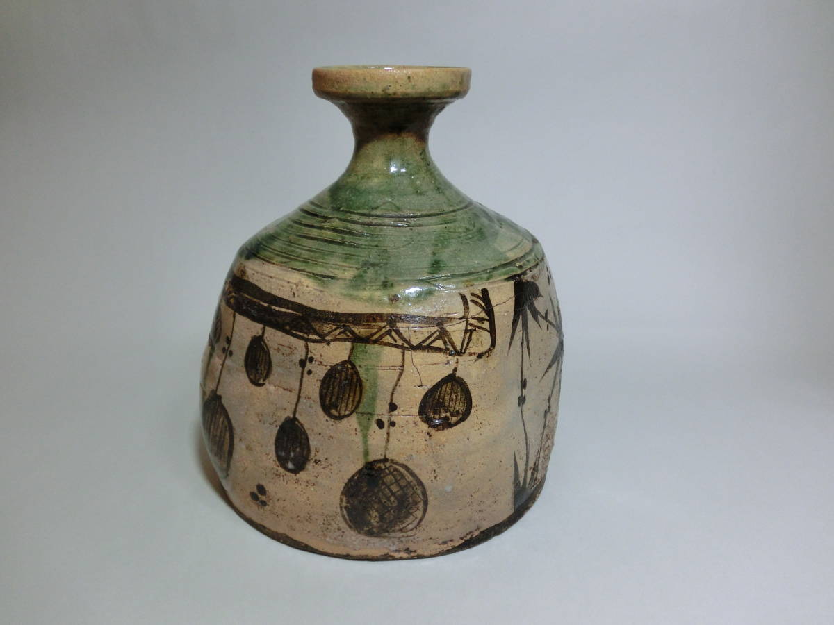 お買い得 桃山期の名品 織部大徳利 コレクション放出(織部)｜売買されたオークション情報、yahooの商品情報をアーカイブ公開 - オークファン 美濃