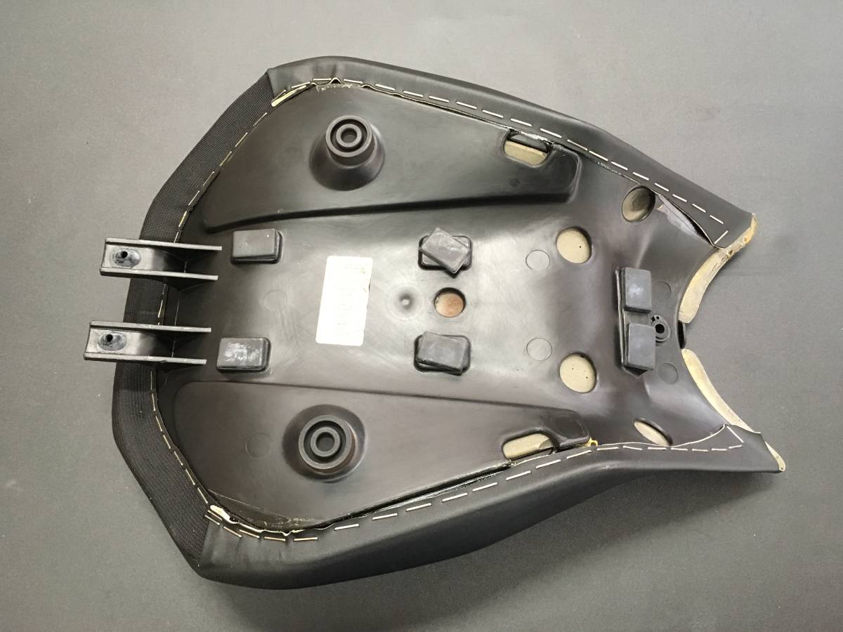 DUCATI パニガーレ 純正シート 1299⁄1199⁄959⁄899 0 ドゥカティ 1199 