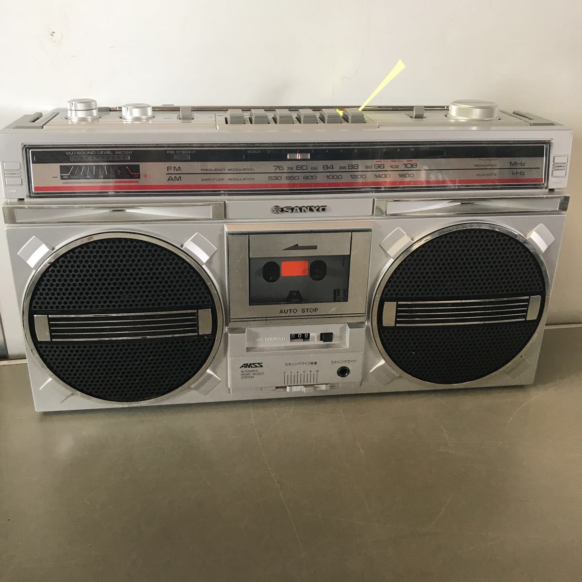 完動品】SANYO サンヨー MR-X830☆ラジカセ