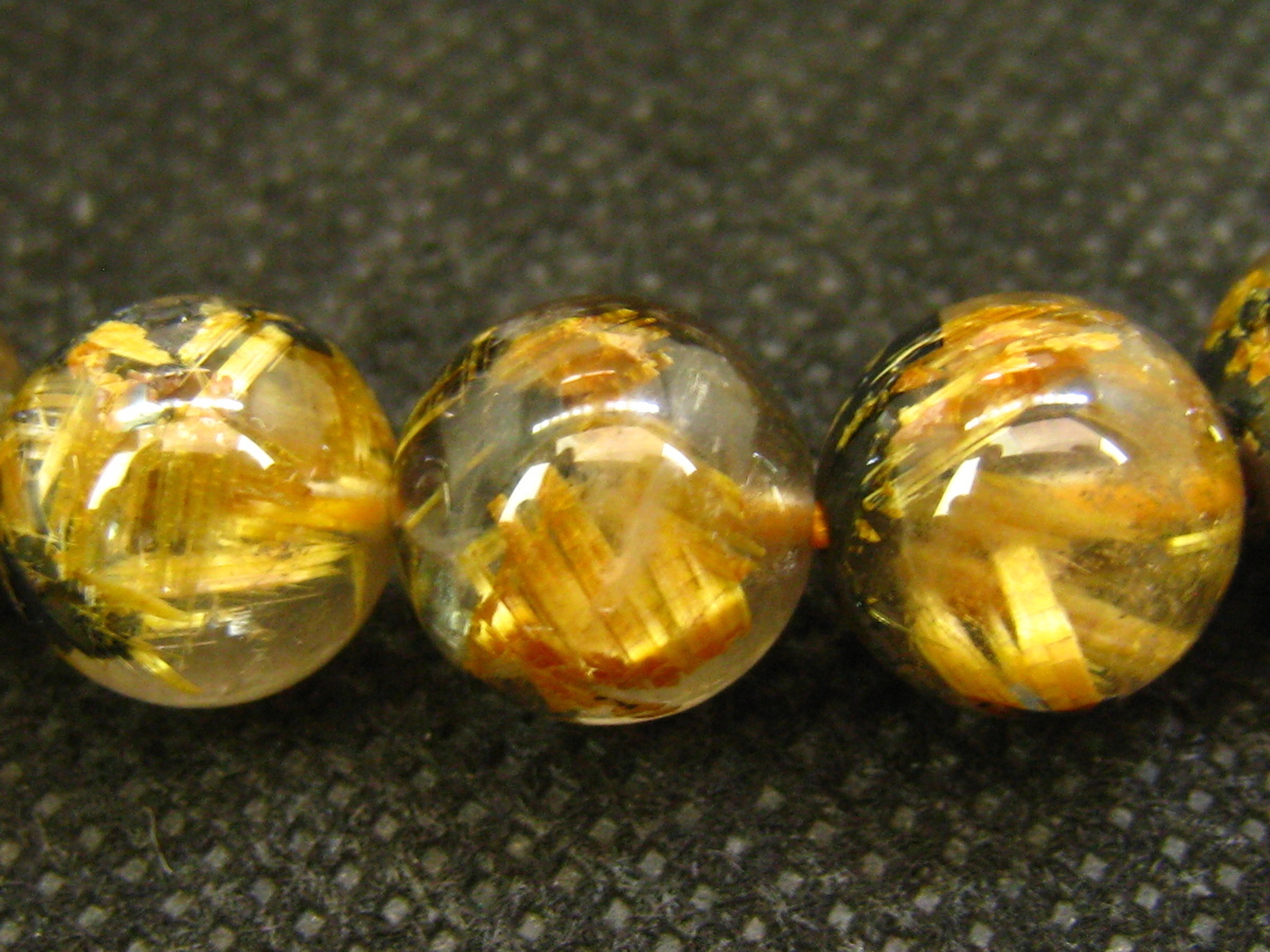 即決 1021L328 天然美品☆【太陽花タイチンルチル】☆ブレス 9.3-9.8mm 