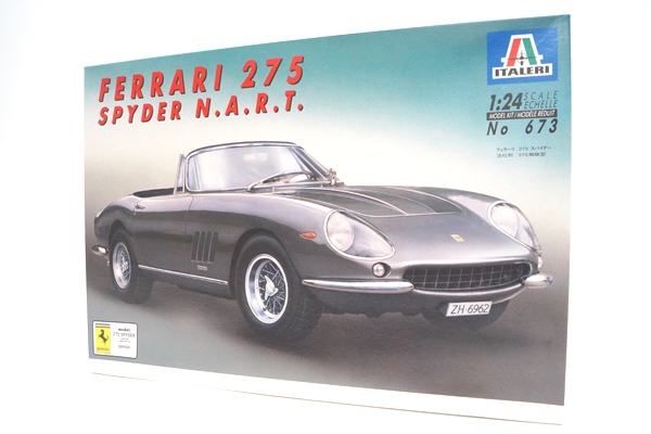 イタレリ/ITALERI 1/24 フェラーリ 275 スパイダー N.A.R.T. 