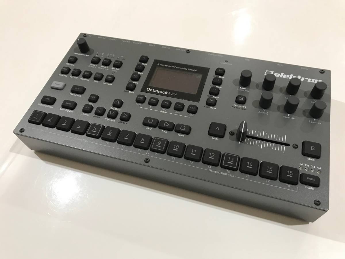 Octatrack Elektron - メルカリ mk2 おまけ付き MKII Black Sampler 