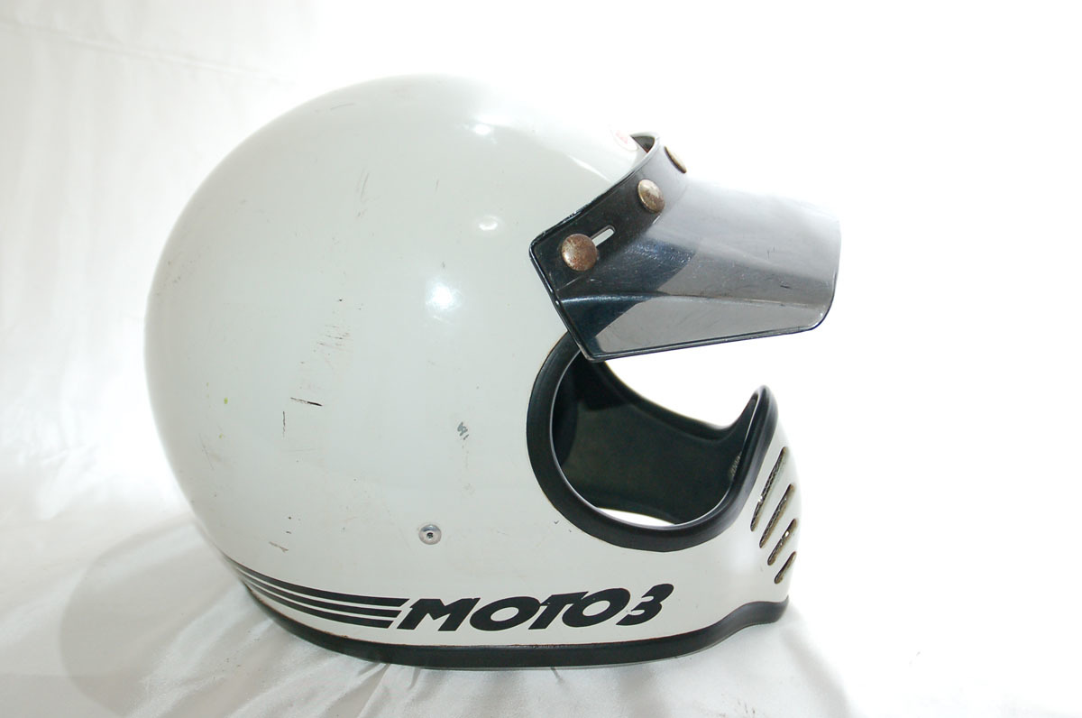 BELL MOTO3 希少ビンテージ1975年 希少 レア ビンテージ ヘルメット BELL MOTO3 ベル モト3 当時物 1975