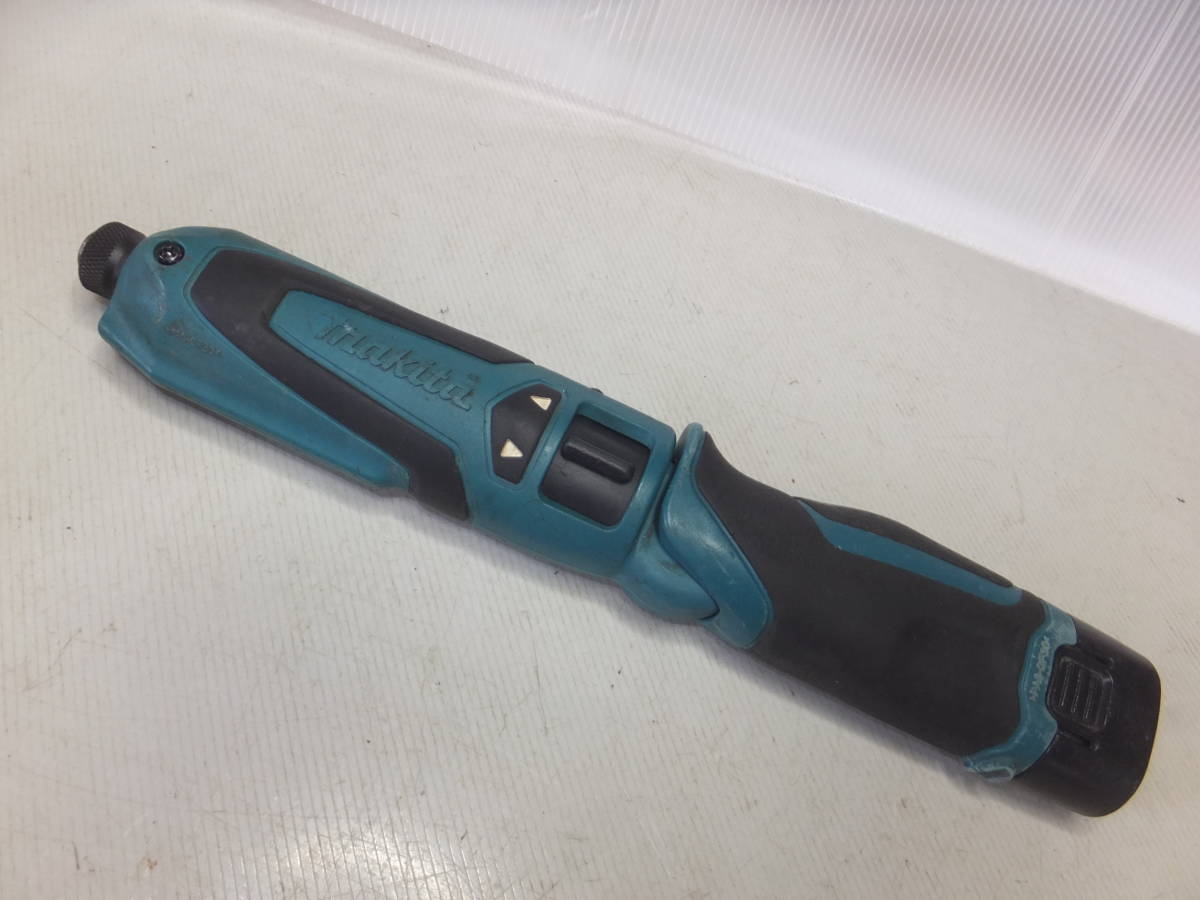 中古 makita マキタ TD170D 18V 充電式 インパクトドライバ 6.0Ah 