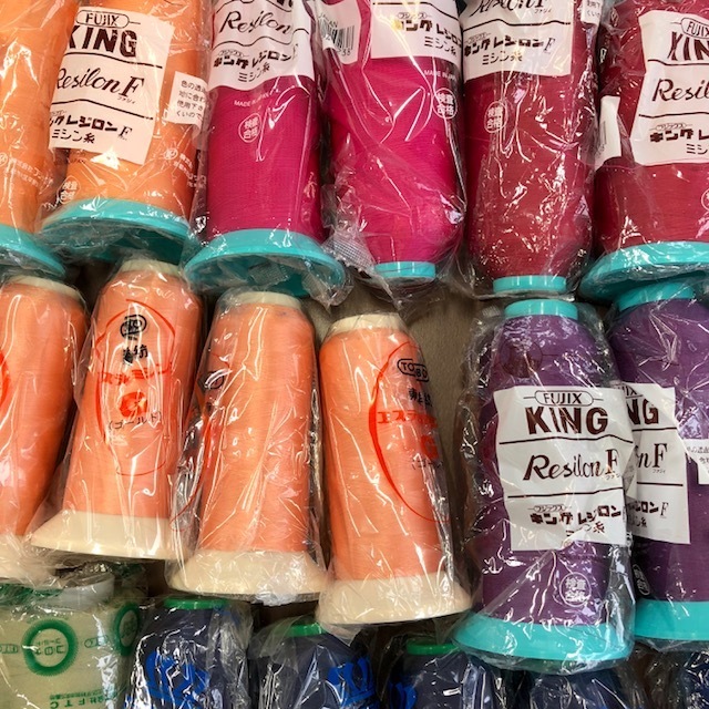 【未使用品多数】ミシン糸 メーカー混在カラー色々46本★#60中心★キング/東洋紡/エースクラウン等【I46】_3