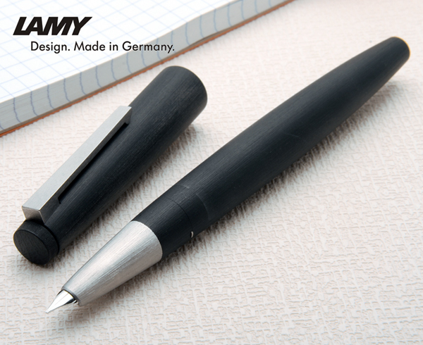 美品LAMY 2000 万年筆 F（細字）14Kニブ ドイツ製 純正ケース付 万年筆