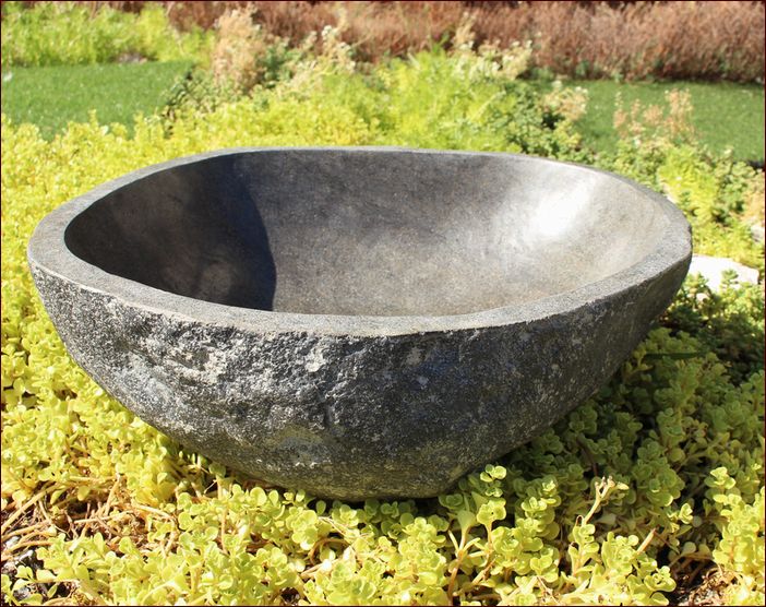 【天然石】20kg キューブ型 つくばい 御影石 手水鉢 庭園 坪庭 置物 天然石20kg キューブ型 つくばい 御影石 手水鉢 庭園 坪庭 置物