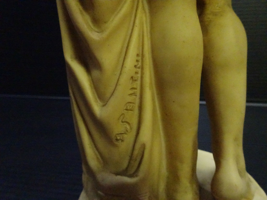 Nude Woman - Sculpture of Statue | Antique Marble Sculptures