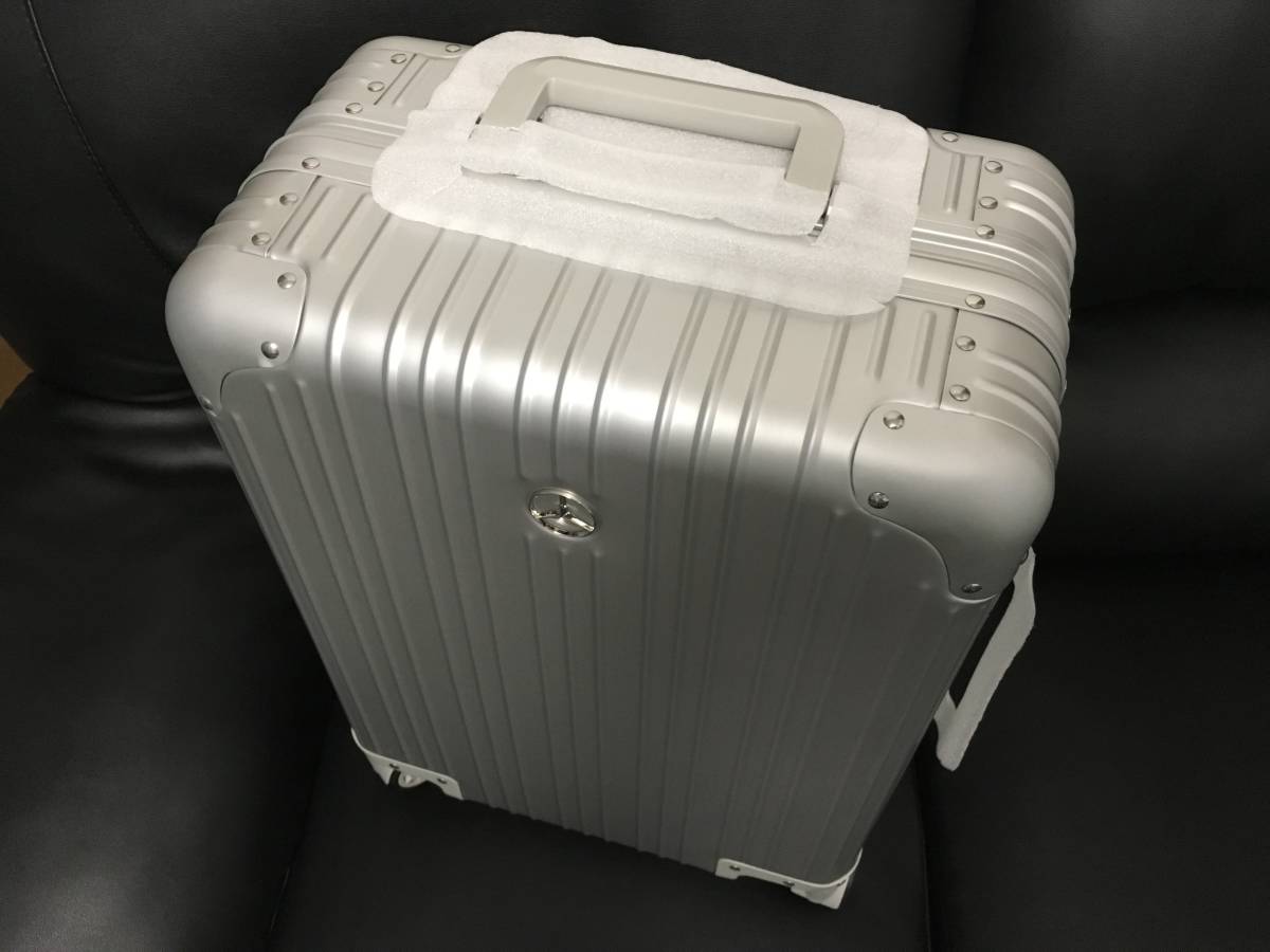 メルセデスベンツ オリジナル アルミ スーツケース 未使用 非売品