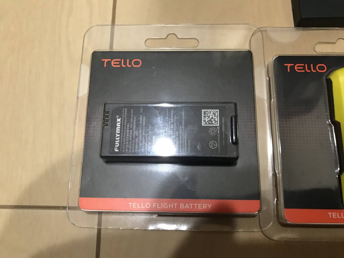 美品！DJI Ryze tech TELLO トップカバー２個、バッテリー２個、ケースセット_6