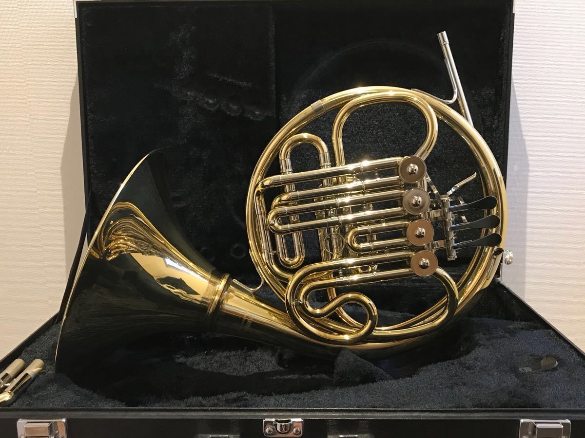 Å【YAMAHA ヤマハ フレンチホルン YHR-321 B♭管 イエローブラス