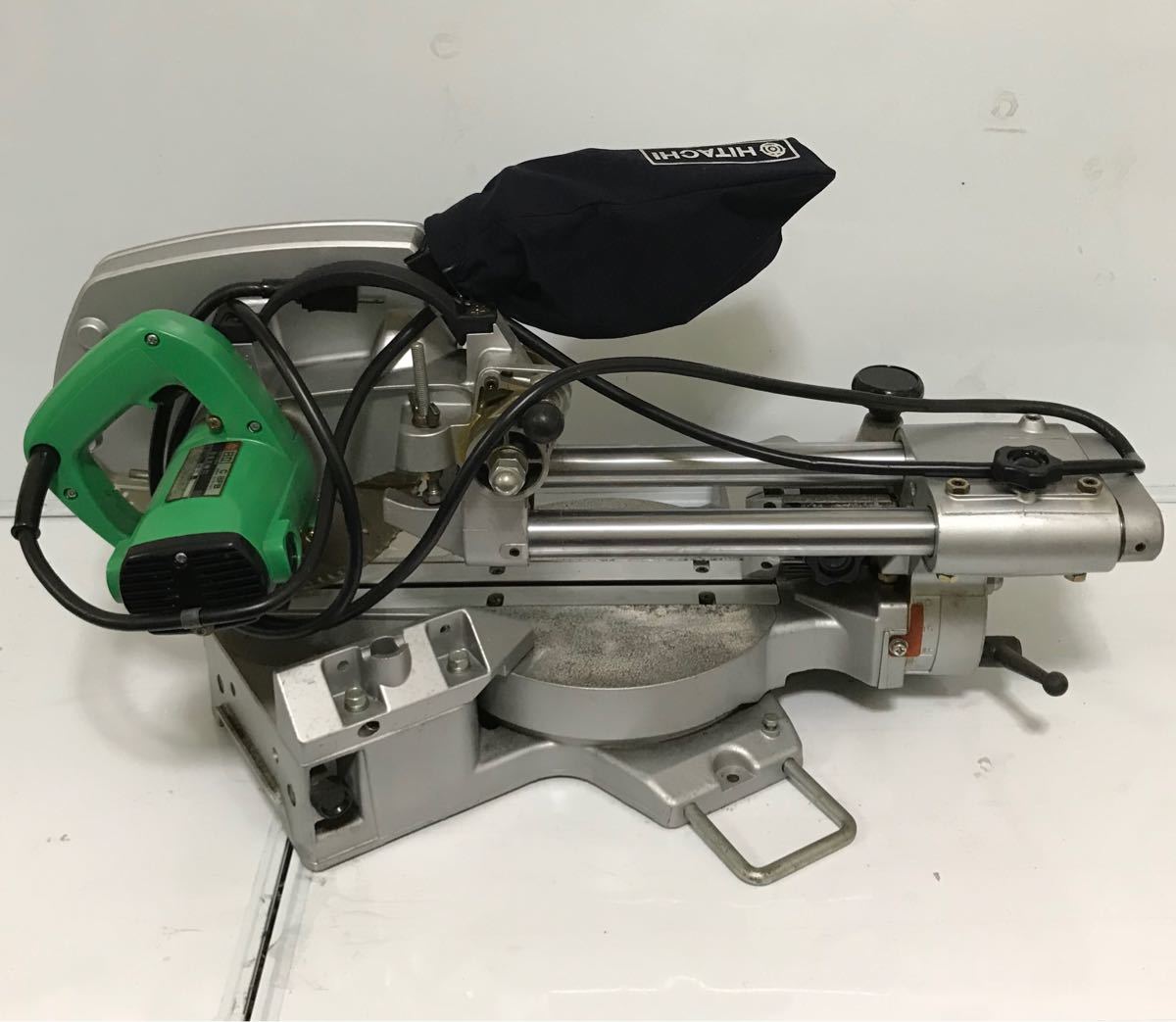 美品 動作品☆ 日立工機 216mm 卓上スライド丸のこ C8FB2 日立