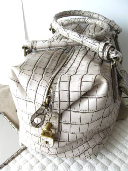 定価200万円以上 BOTTEGA VENETA ボッテガヴェネタ 最高級 ワニ革 