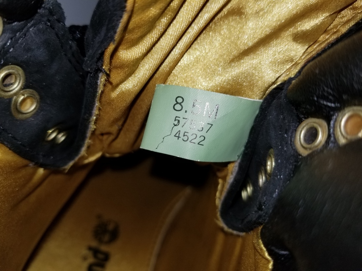 ゴールド⁄金色系）のフリマアイテム一覧 Timberland ・ Timberland 