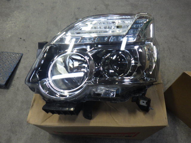 エクストレイル T31 後期 左ヘッドライト HID キセノン ICHIKOH 1849