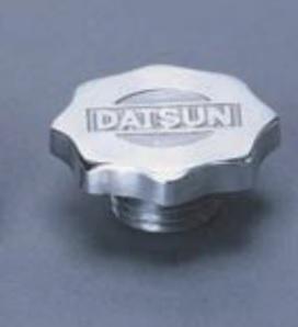 L型 オイルフィラーキャップ【DATSUN 文字入り】オールアルミ 鍛造