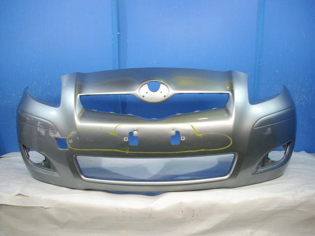 【大得価，豊富な】 ヴィッツ ＫＳＰ９０ ＳＣＰ９０ ＮＣＰ９１ ＮＣＰ９５ 後期 フロントバンパー ミディアムシルバー １Ｆ８(フロント)｜売買されたオークション情報、yahooの商品情報をアーカイブ公開 - オ トヨタ用