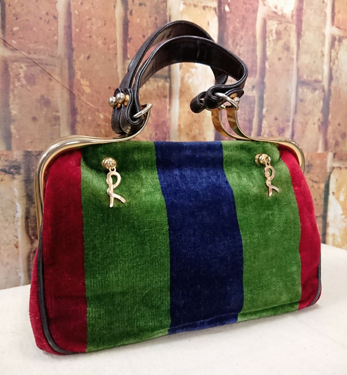ロベルタ Roberta di camerino バゴンギ ハンドバッグ がま口 ベロア