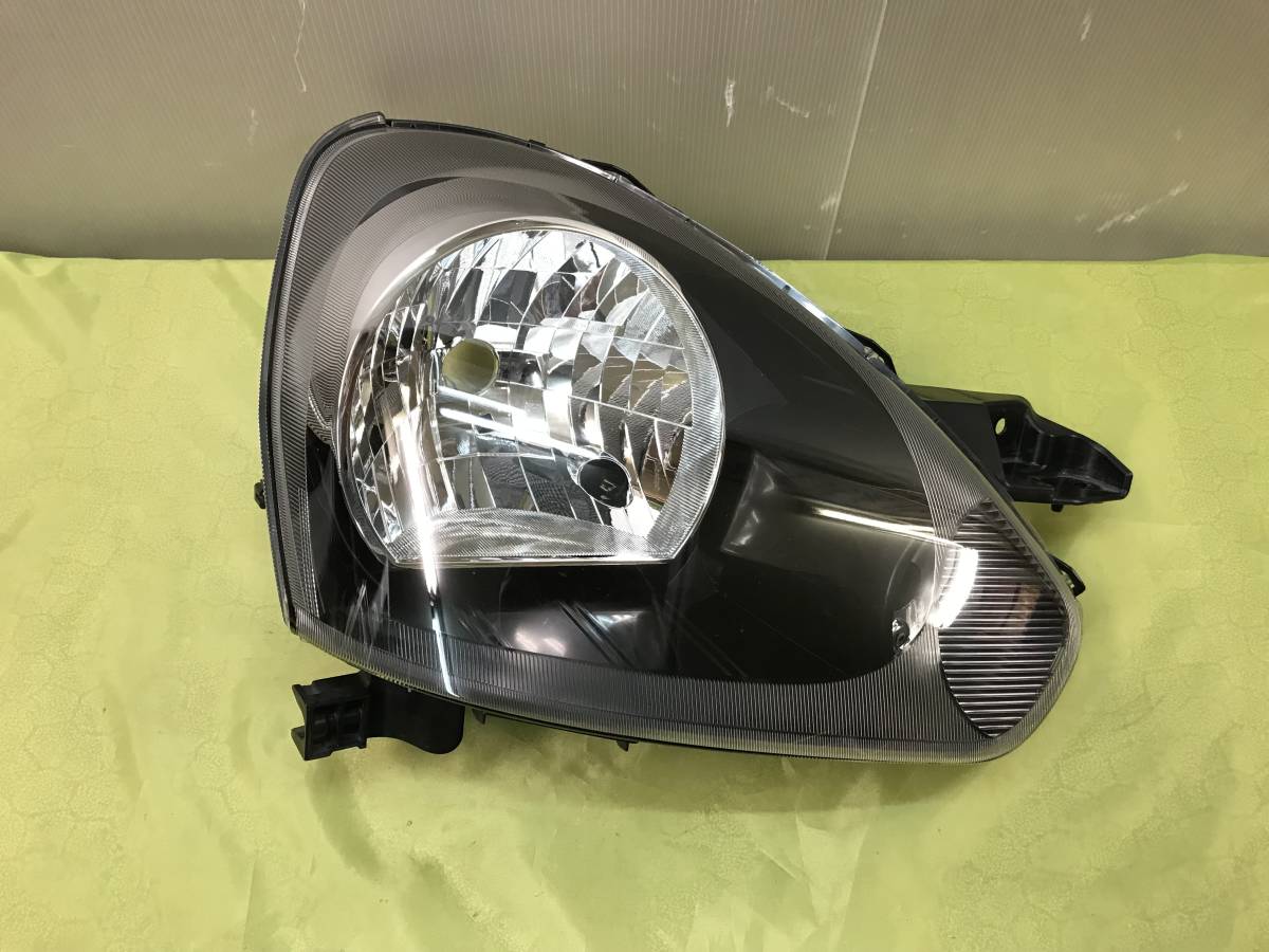 ミライース LA300S LA310S 右ヘッドライト ハロゲン 100-51090　81130-B2500 ミライースLA300SLA310S右ヘッドライトハロゲン100-51090　81130-B2500