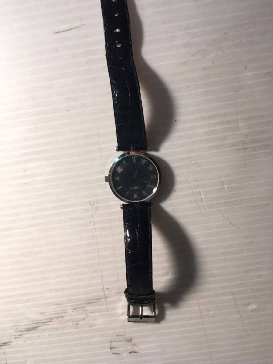GUCCI グッチ ダブルG 2040M ブラック文字盤 電池切れ GUCCI グッチ