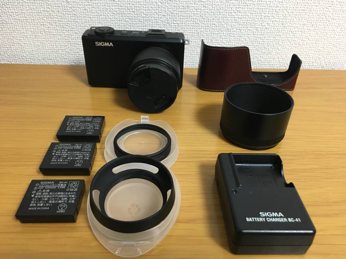 中古良品：SIGMA DP3 Merrill 4600万画素 + GARIZ 本革ケース＋レンズ