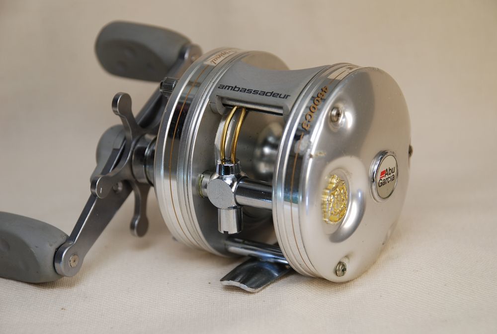 フィッシング Abu Garcia Ambassadeur 4600C3 ベイトリール