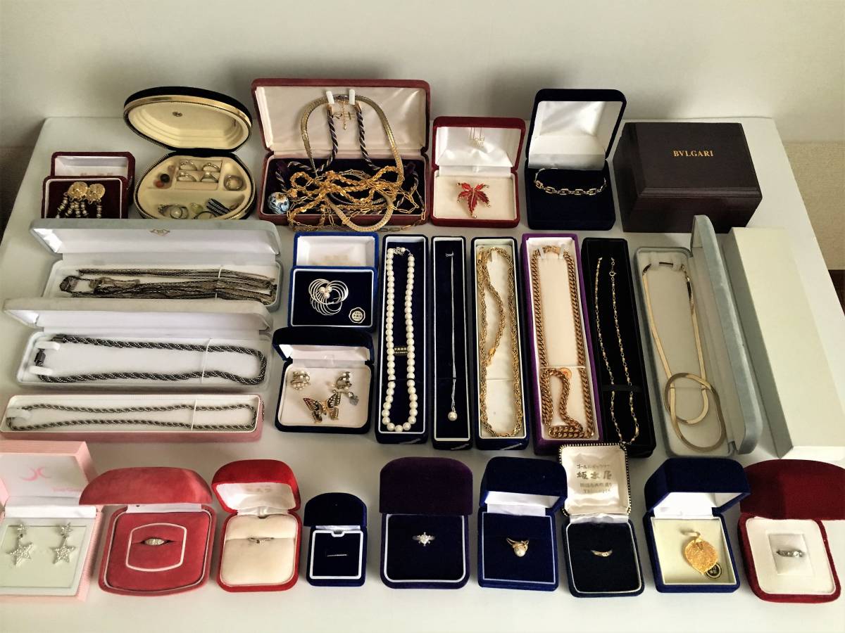直営のファッション通販サイト 遺品・整理品 アクセサリー セット 色々