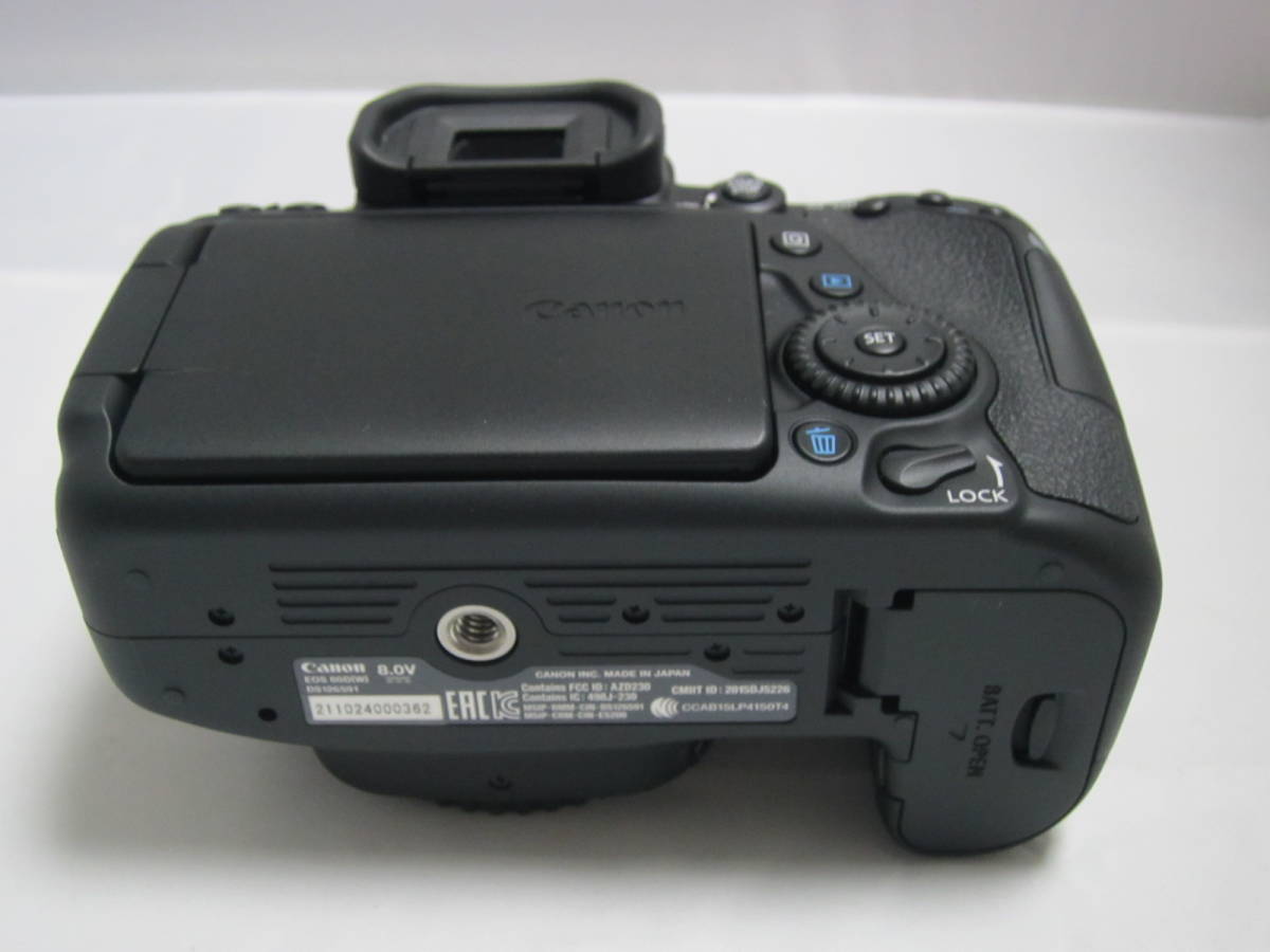 キャノン CANON EOS 80Dボディ 349ショット美品 Canon EOS 80D キャノン CANON EOS 80Dボディ 349ショット美品 Canon EOS 80D