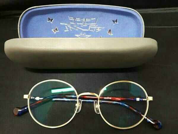 定番，送料無料 眼鏡市場限定 デジモンアドベンチャー スペシャルコラボモデル ヘラクルカブテリモンモデル 伊達眼鏡(その他)｜売買されたオークション情報、yahooの商品情報をアーカイブ公開 - オークフ その他