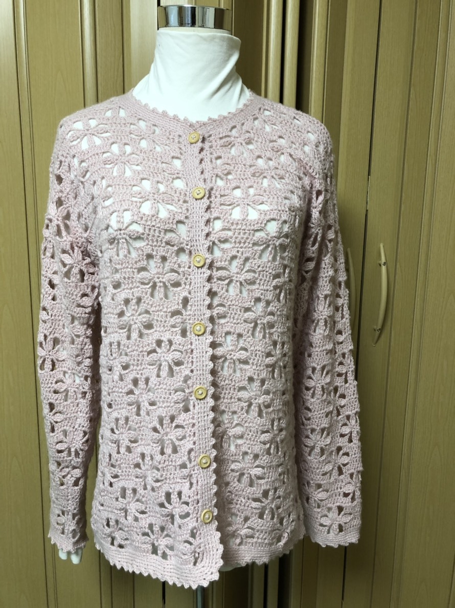 正規品，限定セール ハンドメイド マーガレット模様の長袖カーディガン 乙女ちっく かぎ針編み 手編み(女性用)｜売買されたオークション情報、yahooの商品情報をアーカイブ公開 - オークファン その他