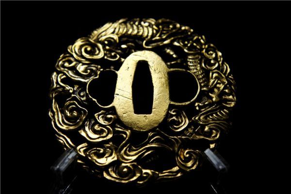 細工唐銅金銀象嵌 龍神紋鍔 長門萩住茂常造在銘 刀