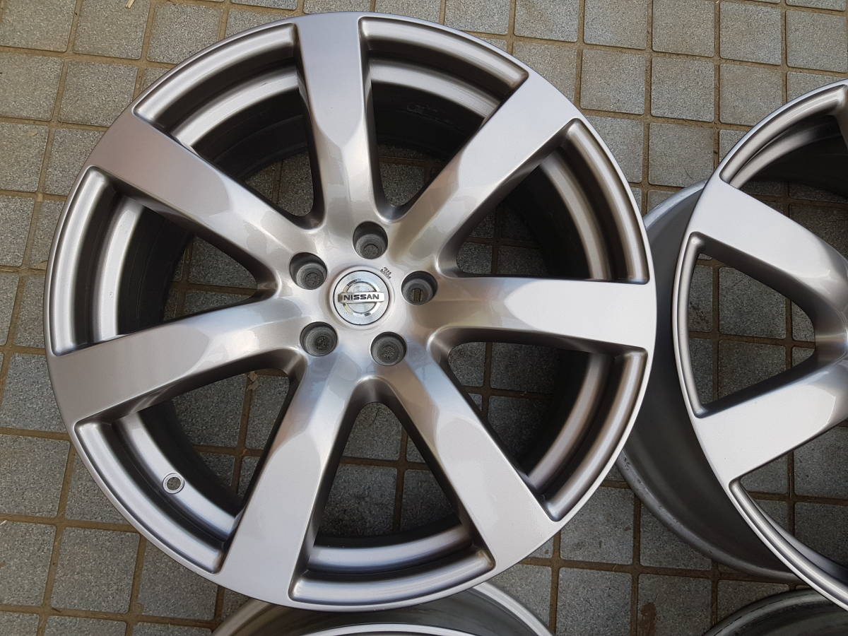 日産R35 GT-R中期純正20in 9.5J +45 10.5J +25 PCD114