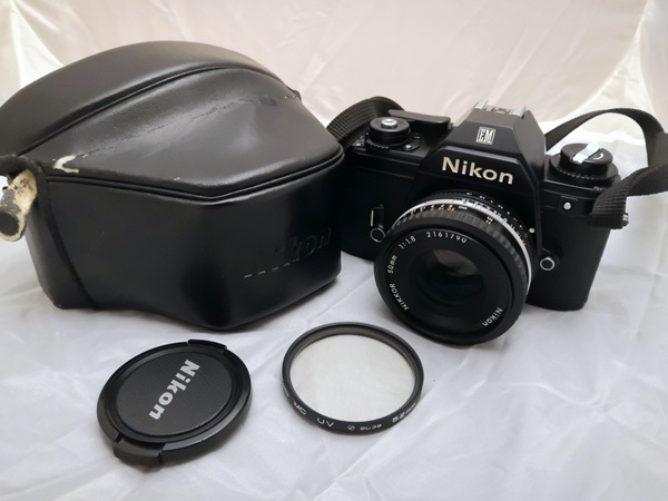 Nikon EM M90 本体 NIKKOR 50mm 1:1.8 セット 12□ニコン Nikon EM M90 NIKKOR 50mm 1:1.8 現状品 フィルムカメラ