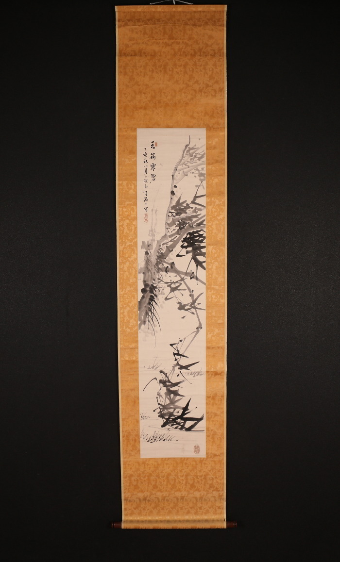 肉筆の水墨画（龍）日本画（虎）の掛け軸。 肉筆の水墨画（龍）日本画
