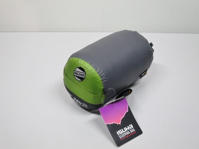 イスカ エアプラス 15%OFFISUKA(イスカ) 寝袋・シュラフの専門メーカー ISUKA アウトドア用品・アウトドアグッズの中古通販 未使用品　ISUKA　スリーピングバッグ　イスカエア　280X